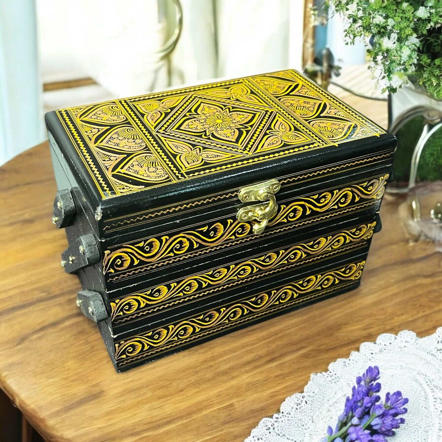 Tri Fold Jewelry Box – Naqshi