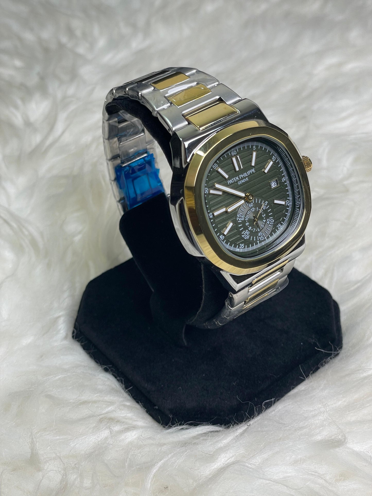 Patek Philippe nautilius-Green Dial