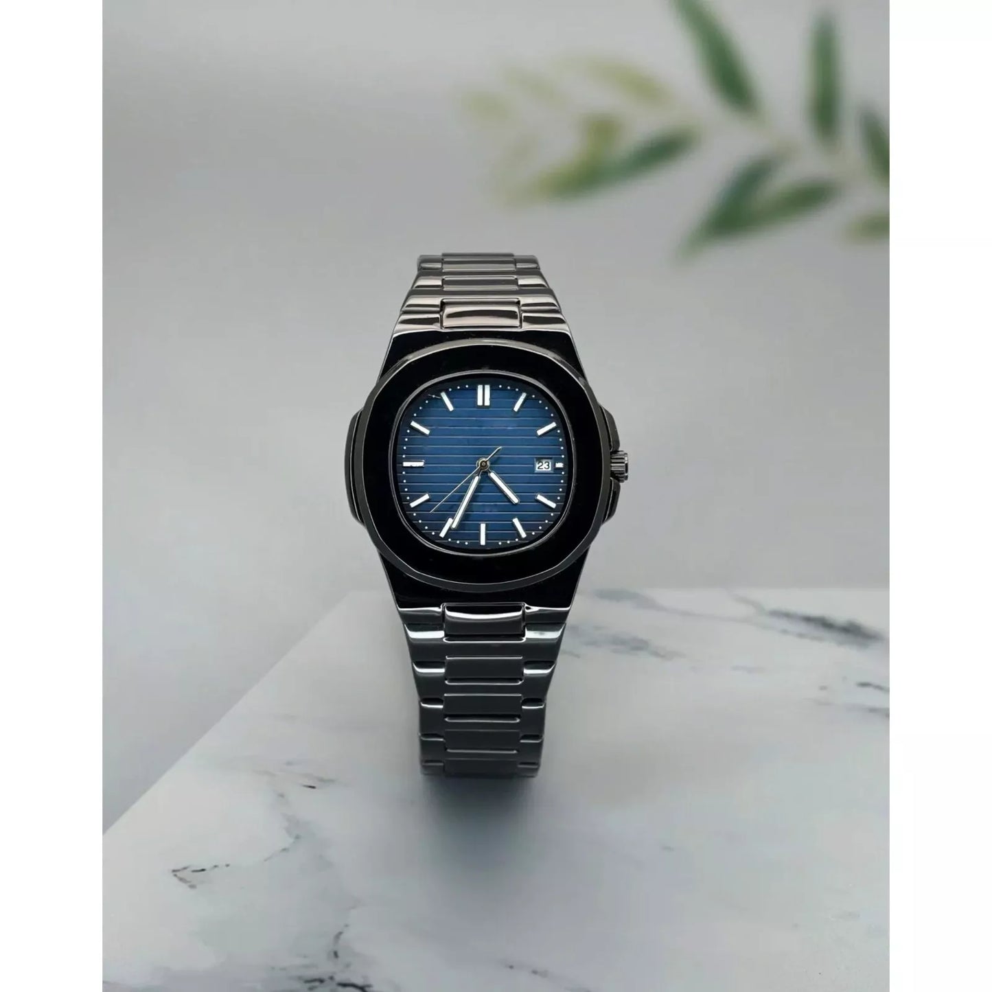 Patek Philippe - Nautilus - Stainless Steel - Black